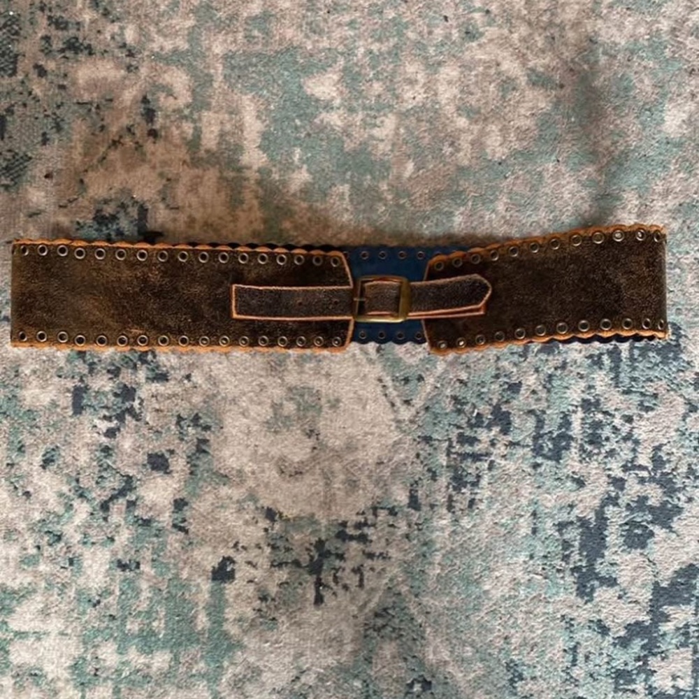 Chunky women’s Brown Belt